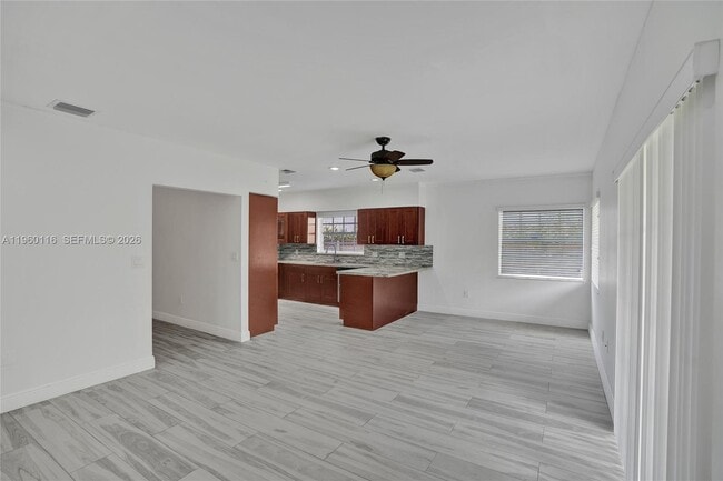 Building Photo - 5721 SW 11th St