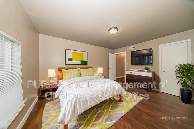 Building Photo - 1309 NW 38th St