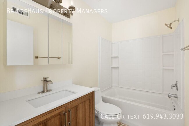 Building Photo - 1087 Shadowridge Dr