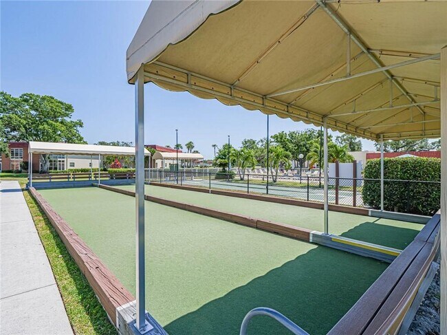 Building Photo - 36 Pine Arbor Ln