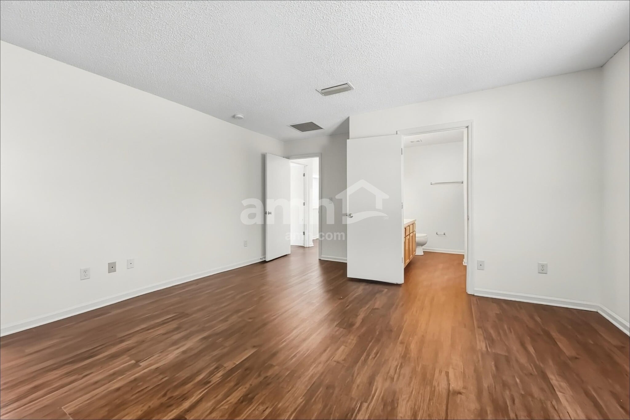 Building Photo - 9645 Morgan Creek Dr