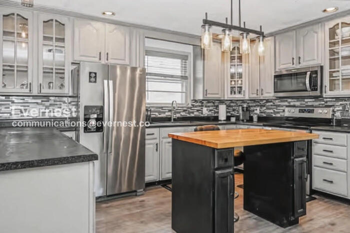 Building Photo - 4025 Yoest Dr