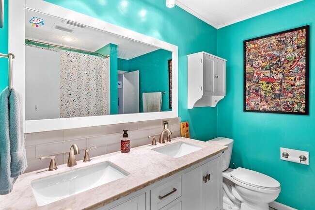 Building Photo - 2442 Duncan Dr