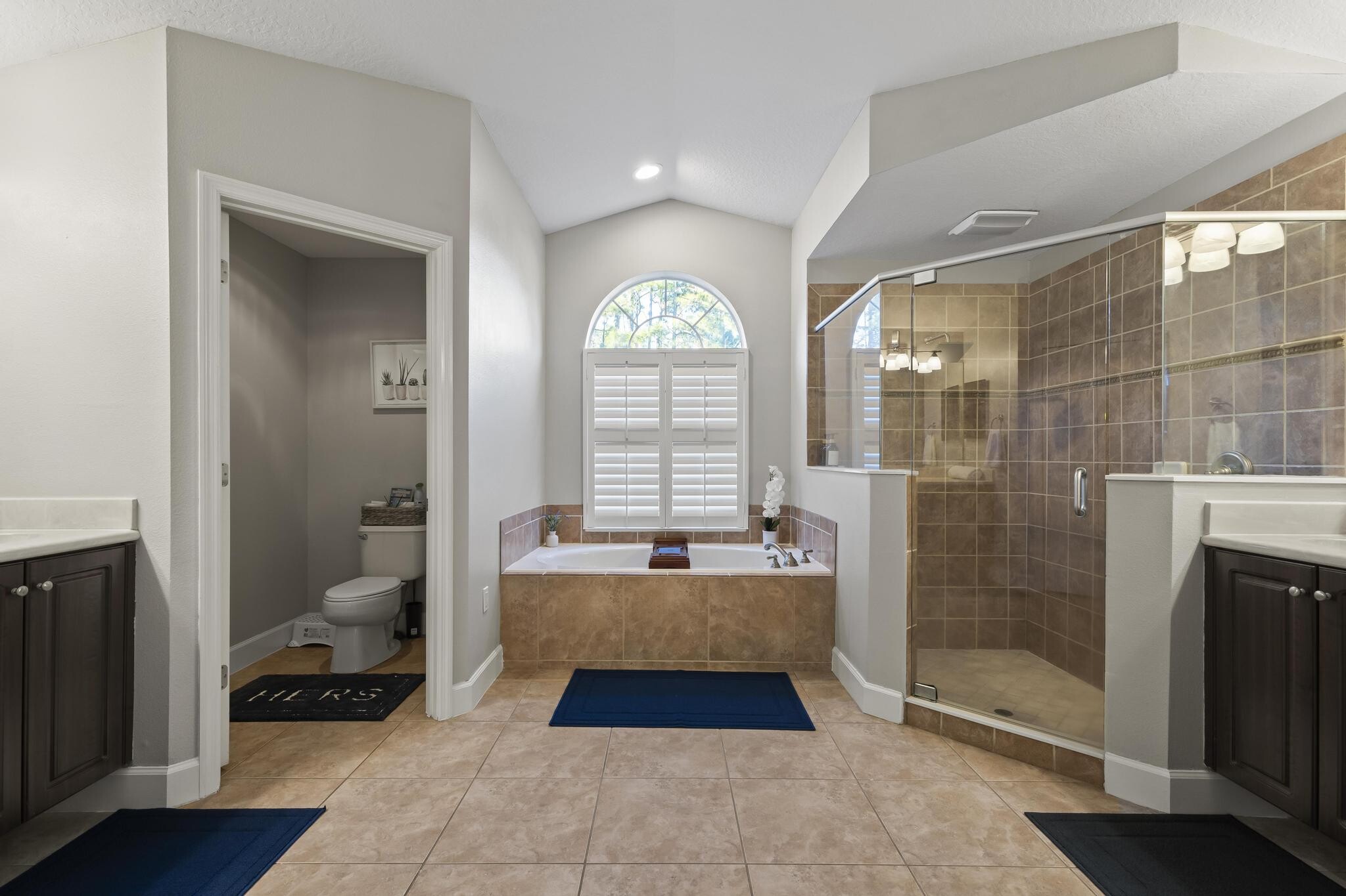 Building Photo - 7 Woodfield Dr