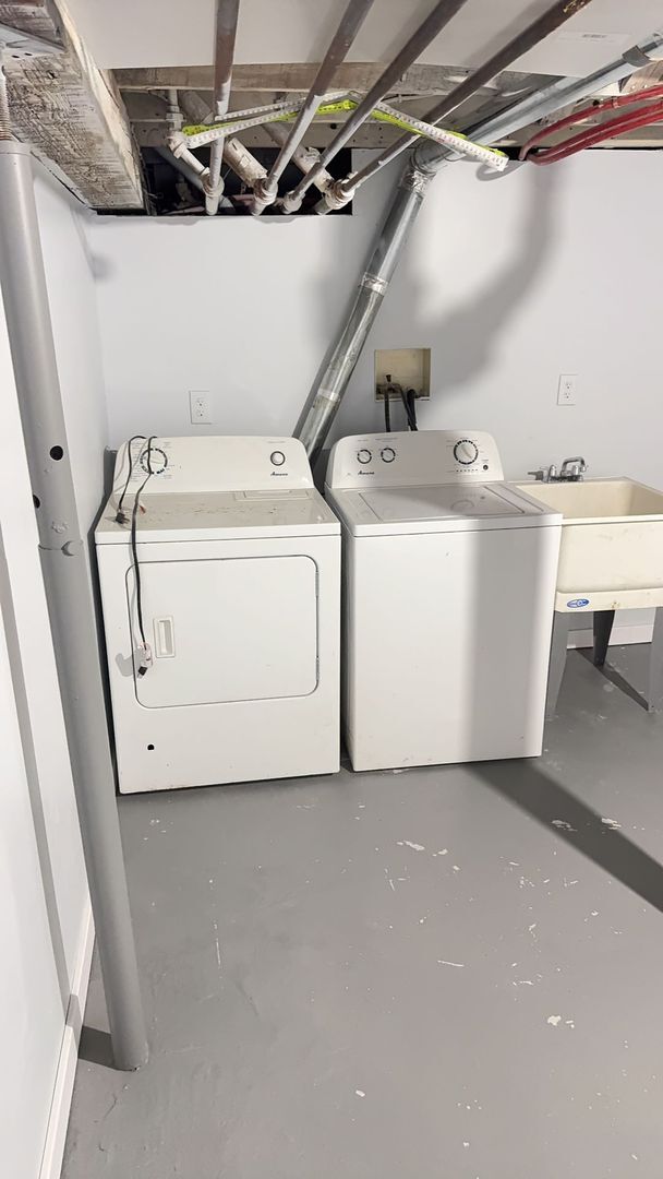 Building Photo - 1429-1431 Knox Ave N