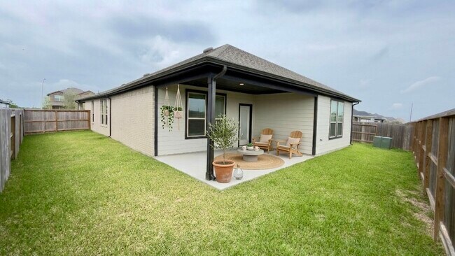 Building Photo - 7123 Glennwick Grv Ln