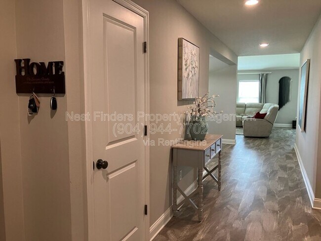 Building Photo - 7482 Sunnydale Ln