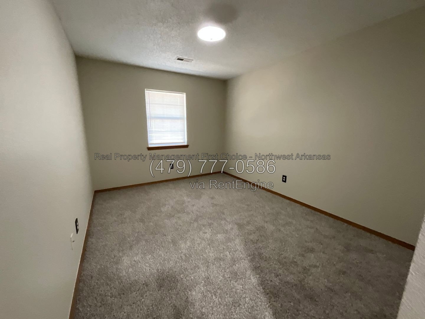 Building Photo - 1706 S F St