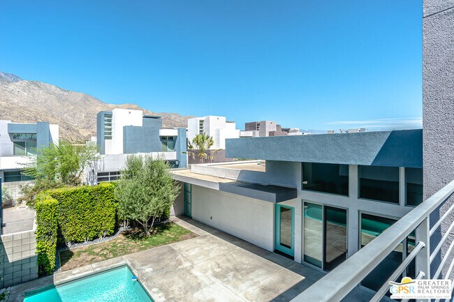 Building Photo - 392 Suave Ln