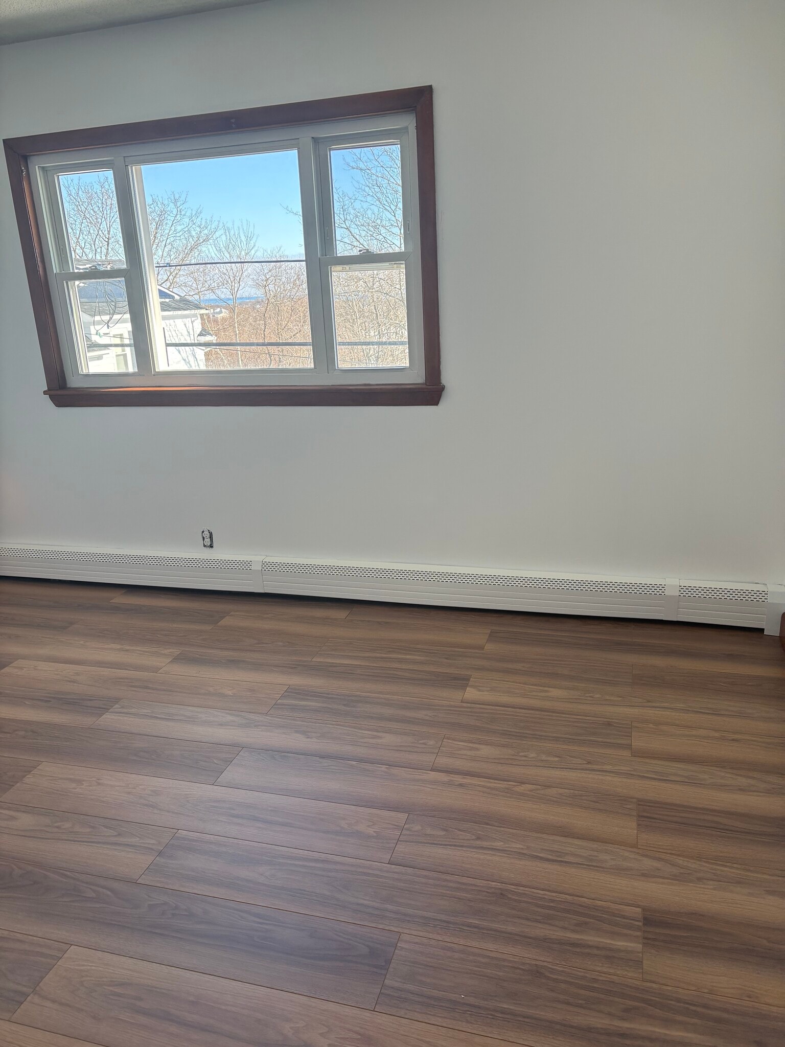 Building Photo - 64 Perkins St