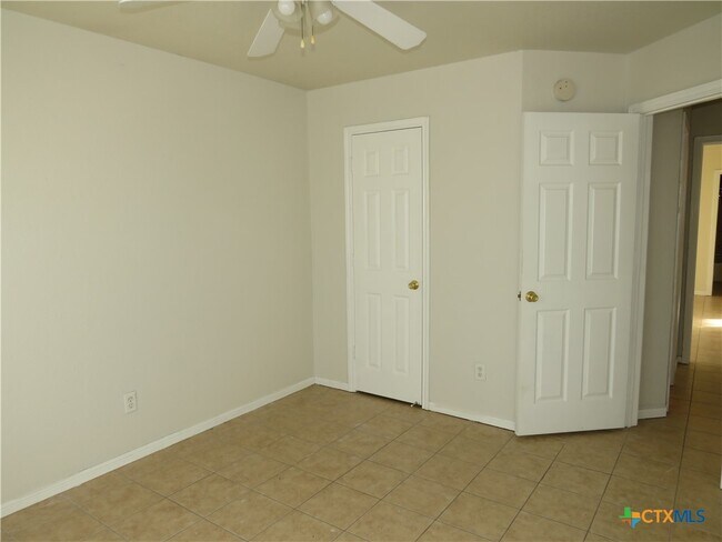 Building Photo - 4603 Telluride Dr