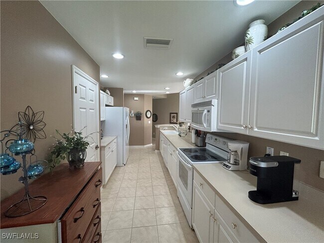Building Photo - 4206 Liron Ave