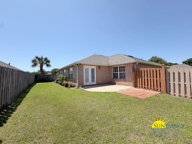 Building Photo - Updated 3BR Home in Gated Bridgeport Colony Near Hurlburt & Eglin AFB!