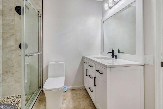 Building Photo - 1065 Mariners Dr