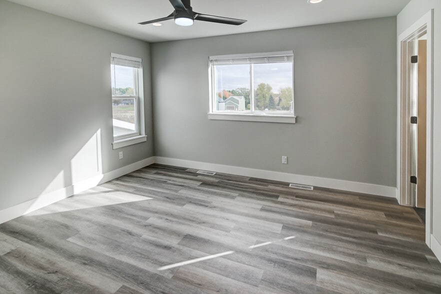 Building Photo - 4783 Suelo Rd