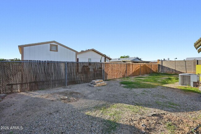 Building Photo - 17048 N 66th Terrace