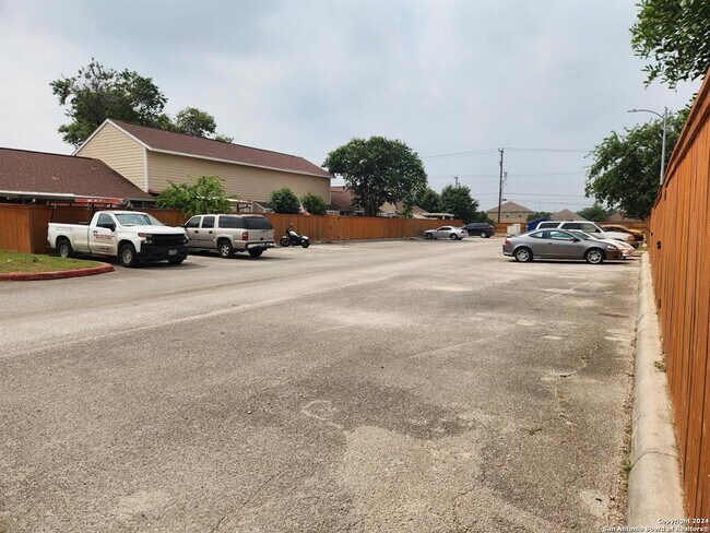 Building Photo - 9140 Timber Path