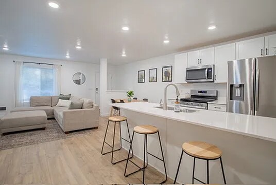 Building Photo - 3758 Orinda Dr