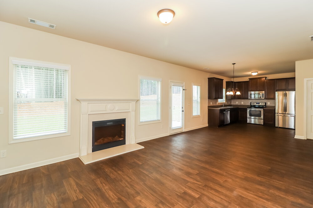 Building Photo - 1305 Little Hampton Dr