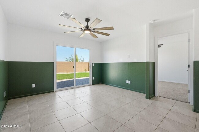 Building Photo - 12168 E Sunflower Ln
