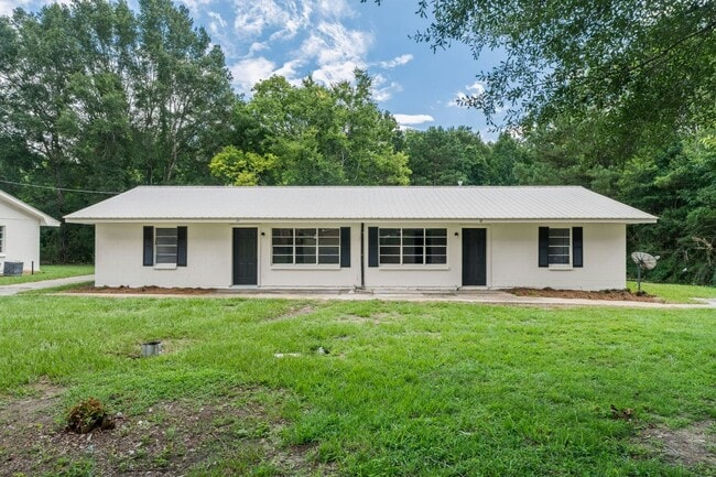 Primary Photo - 21 Kings Ct