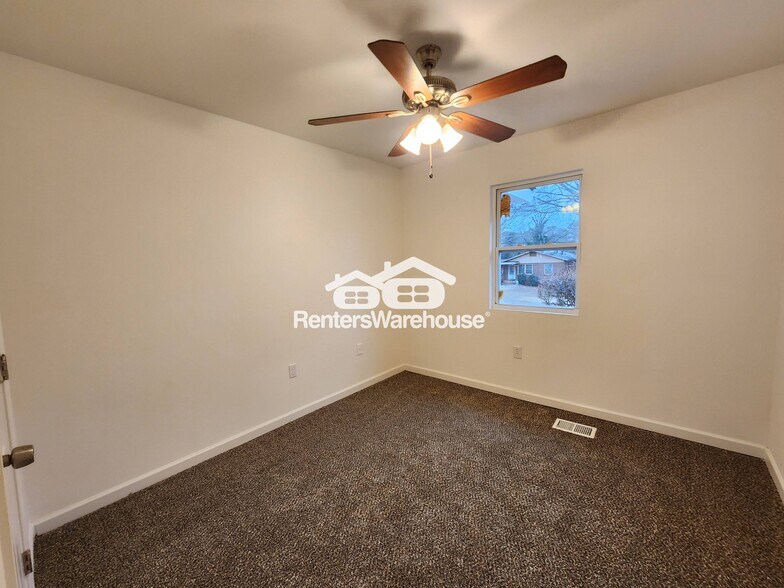Building Photo - 2125 Bixler Cir