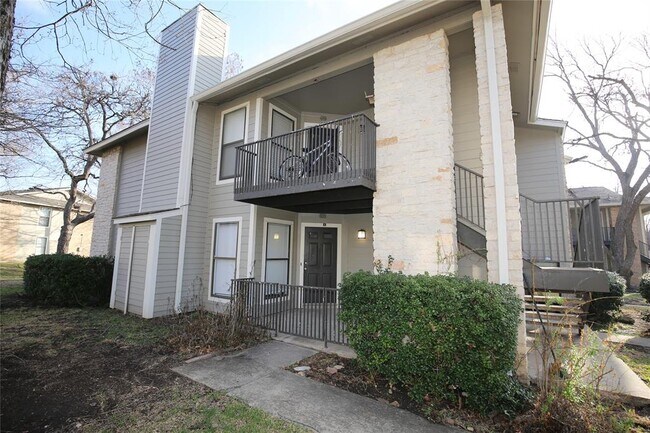 Primary Photo - 10616 Mellow Meadow Dr