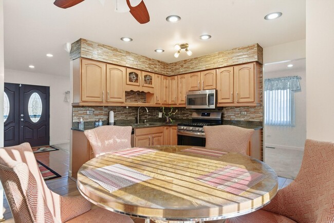 Building Photo - 1200 Jacqueline Dr