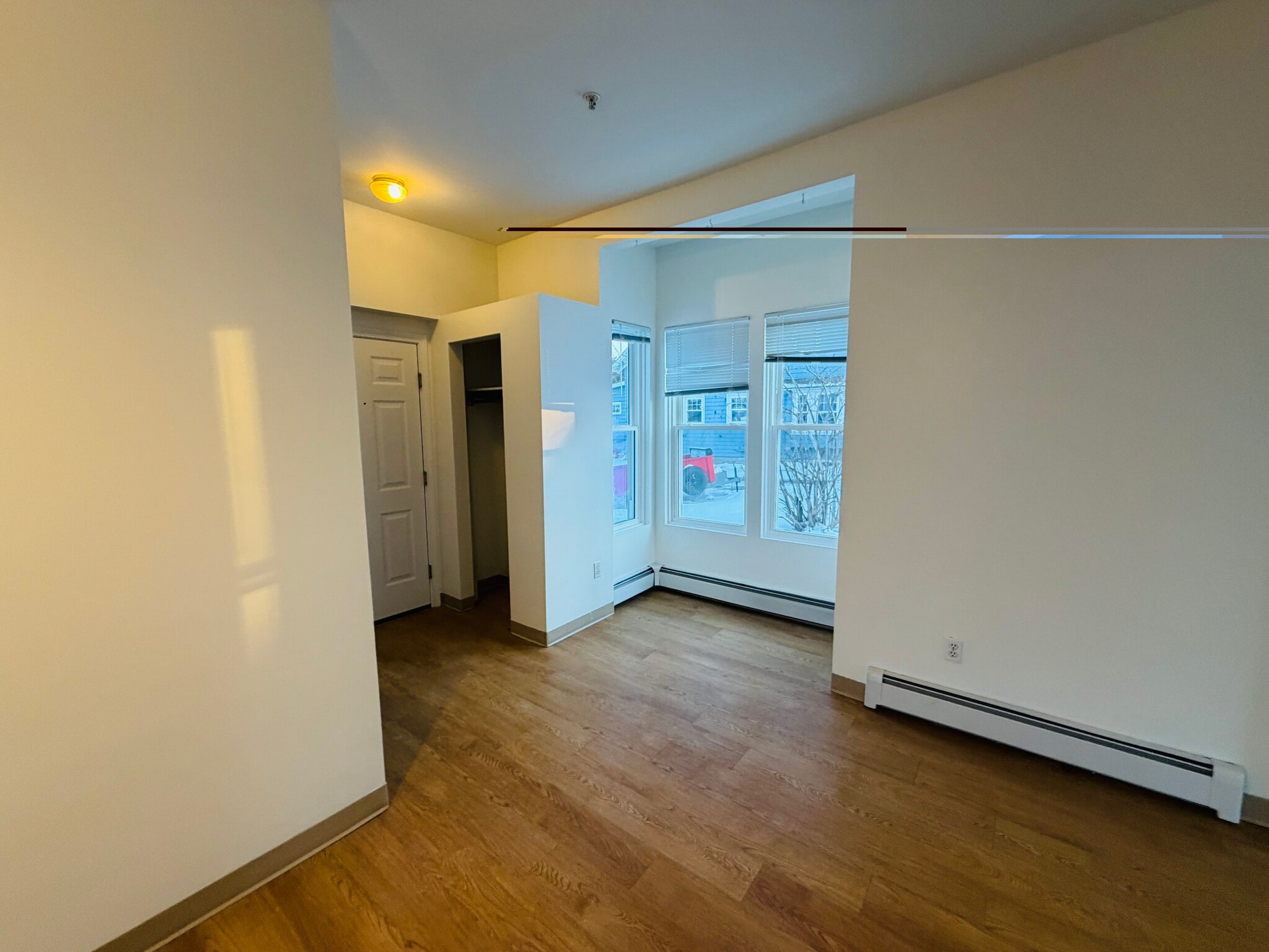 Building Photo - 119 Highland St