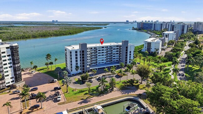 Building Photo - 4253 Bay Beach Ln