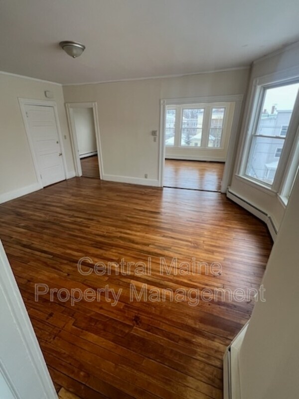 Building Photo - 25 Shawmut St