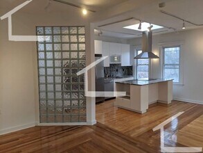 Building Photo - HOT CAMBRIDGE LISTING!!!!!