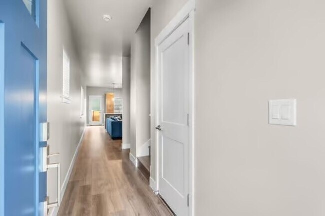 Building Photo - 63286 NW Ski Ln