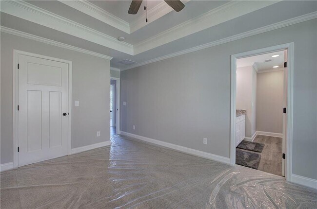 Building Photo - 315 Arbor Cir