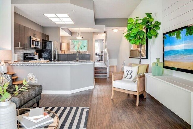 Building Photo - 5555 N Military Trl