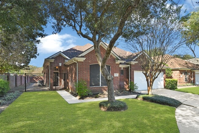 Building Photo - 6403 Parkriver Crossing