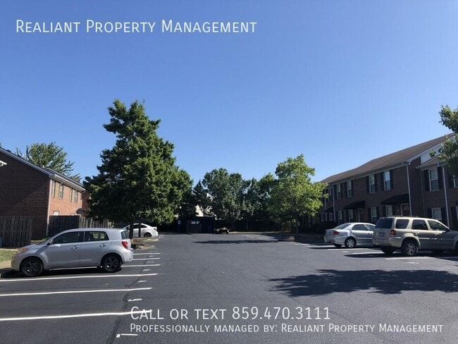 Building Photo - 3696 Arbor Dr