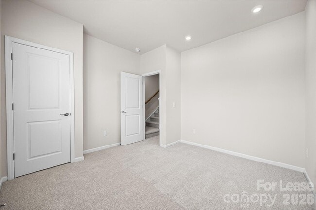 Building Photo - 5640 Kingspan Dr