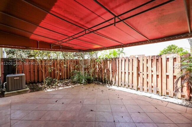 Building Photo - 12274 SW 123rd Pl