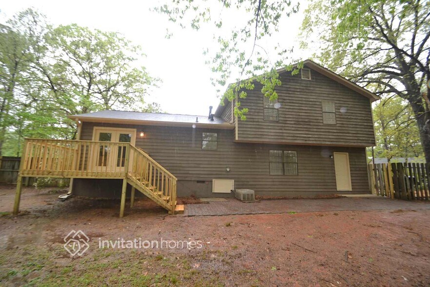 Building Photo - 71 Landmark Ct SW