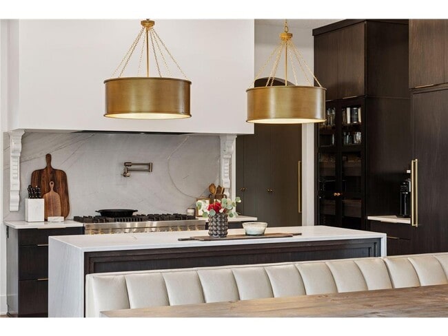 Building Photo - 6297 Yuma Ln N