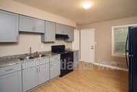 Building Photo - 2065 Nettie Ct