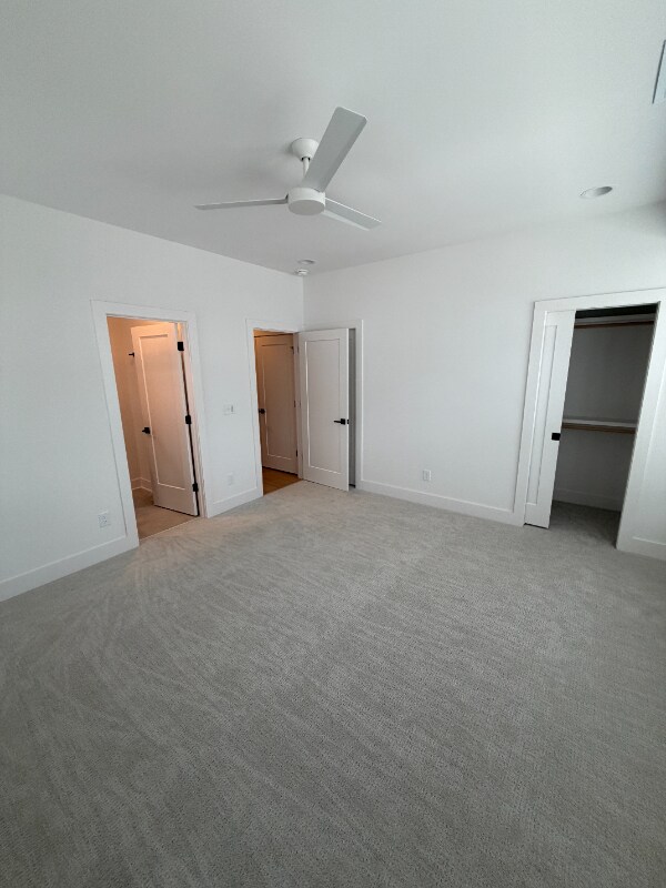 Building Photo - 5045 Lundy Dr