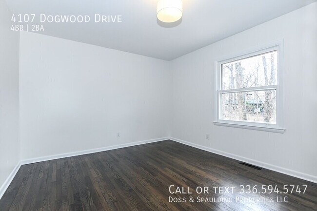 Building Photo - 4107 Dogwood Dr