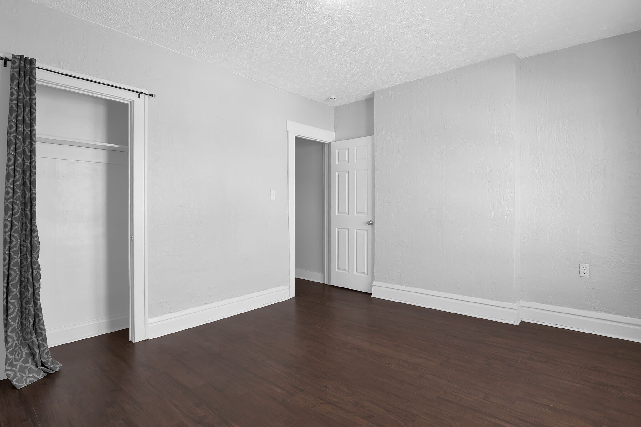 Building Photo - 816 Wager St