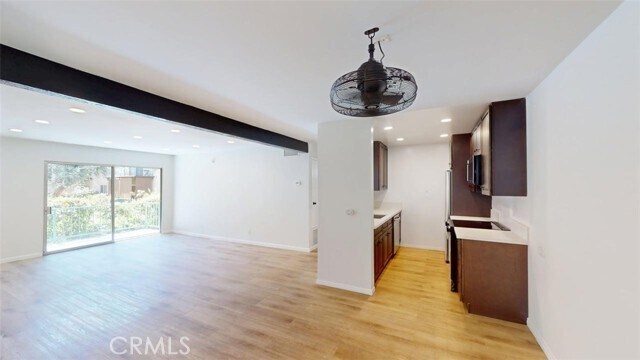 Building Photo - 5460 White Oak Ave