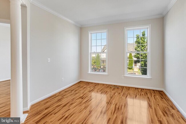 Building Photo - 15519 Exmore Ct