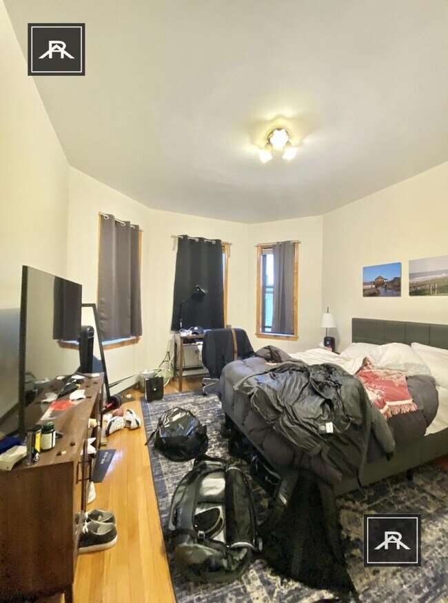 Building Photo - 4 bedroom in Brighton MA 02135