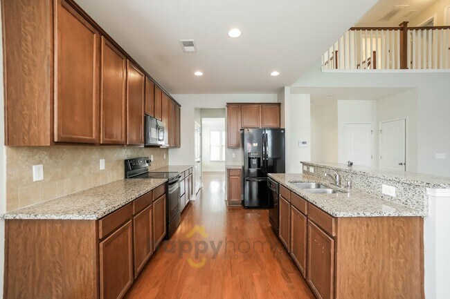 Building Photo - 350 Spectrum Rd