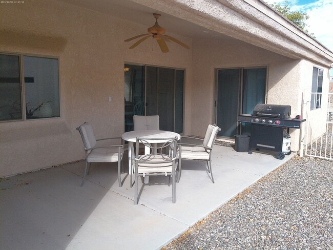 Building Photo - 2910 Swirl Dr